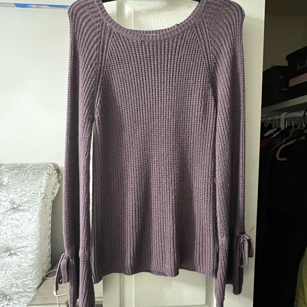 Pink rose purple sweater medium